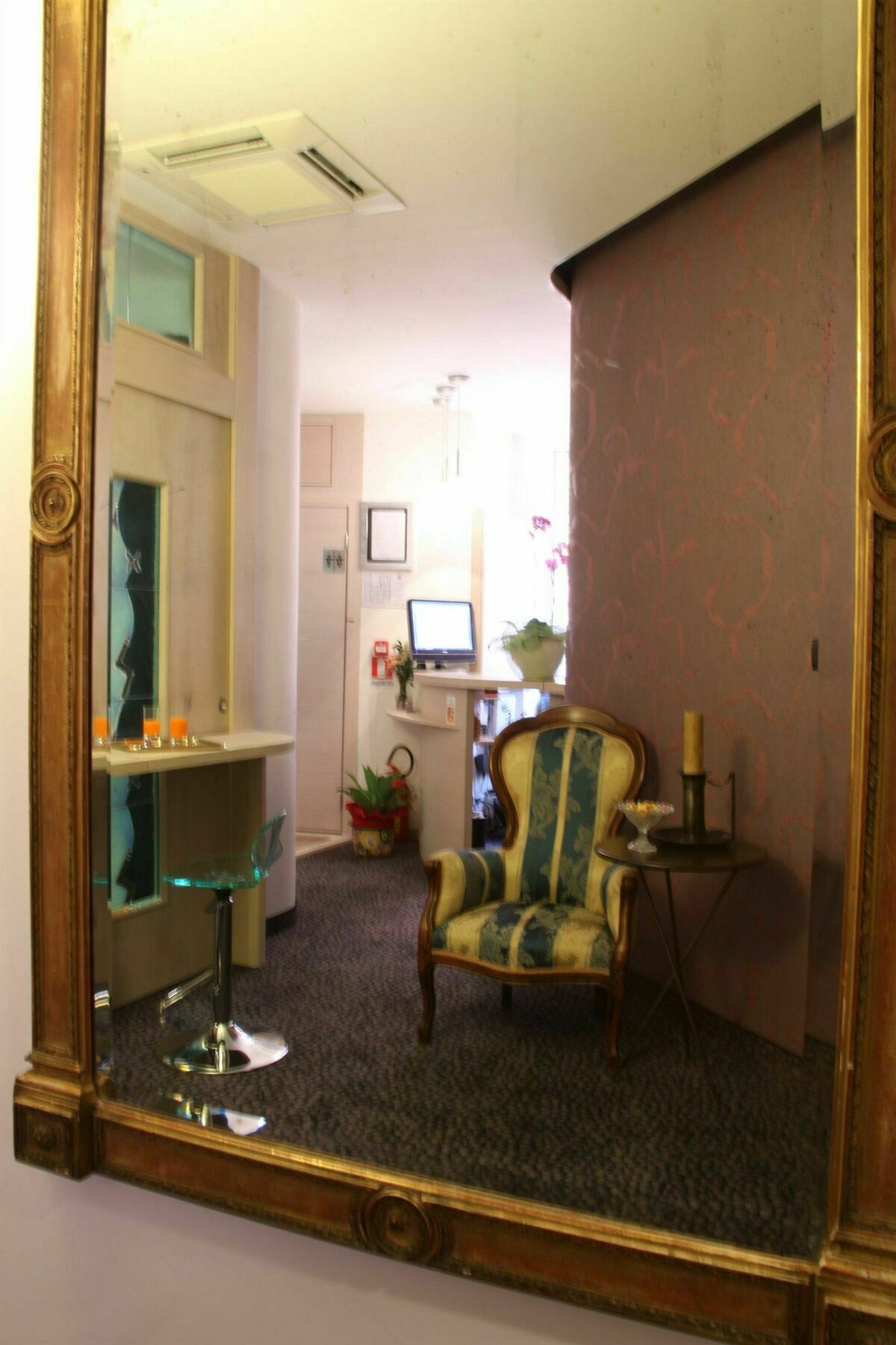 Appia 442 Hotel 3*