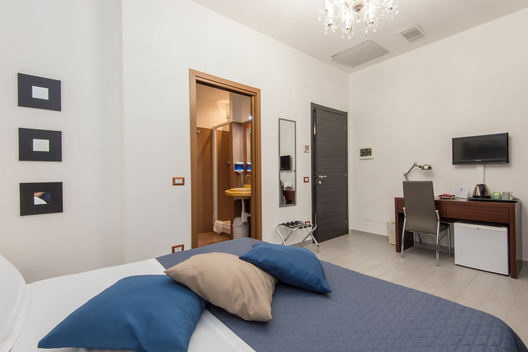 Guest house Eroom42