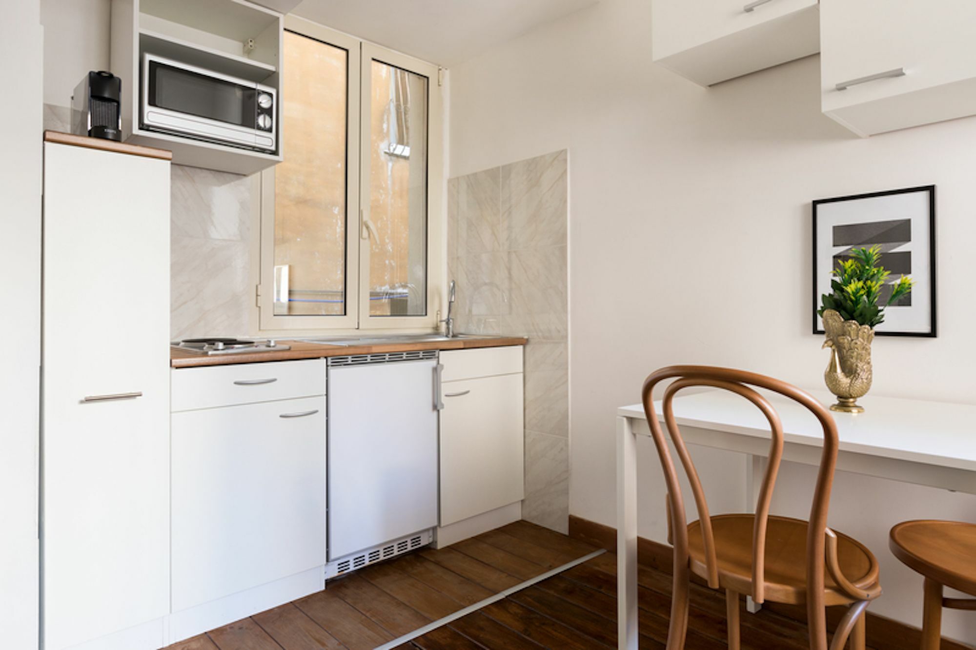 Apartment Charming 1br In Trevi By Sonder Rome