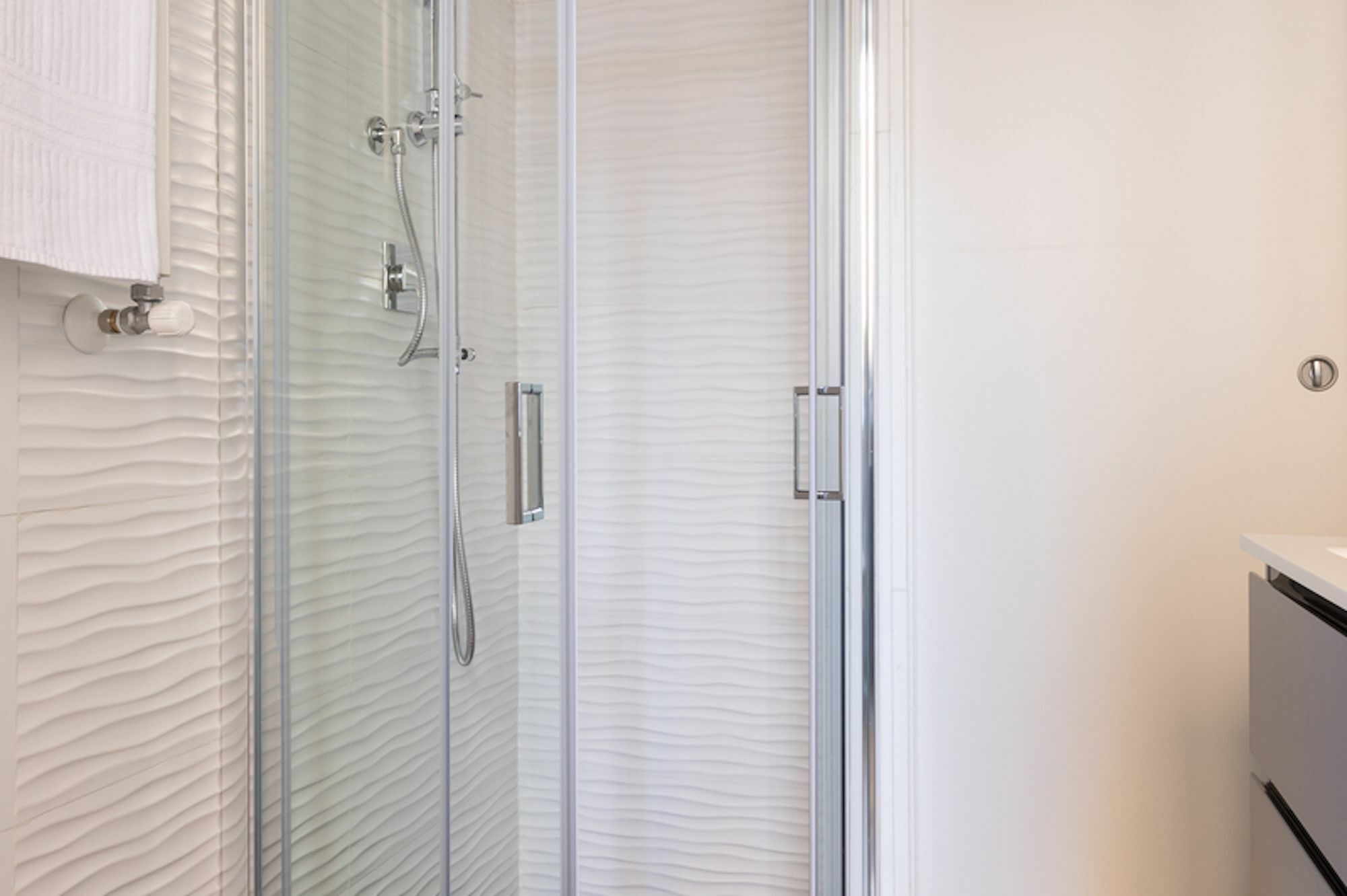 Apartment Charming 1br In Trevi By Sonder Rome