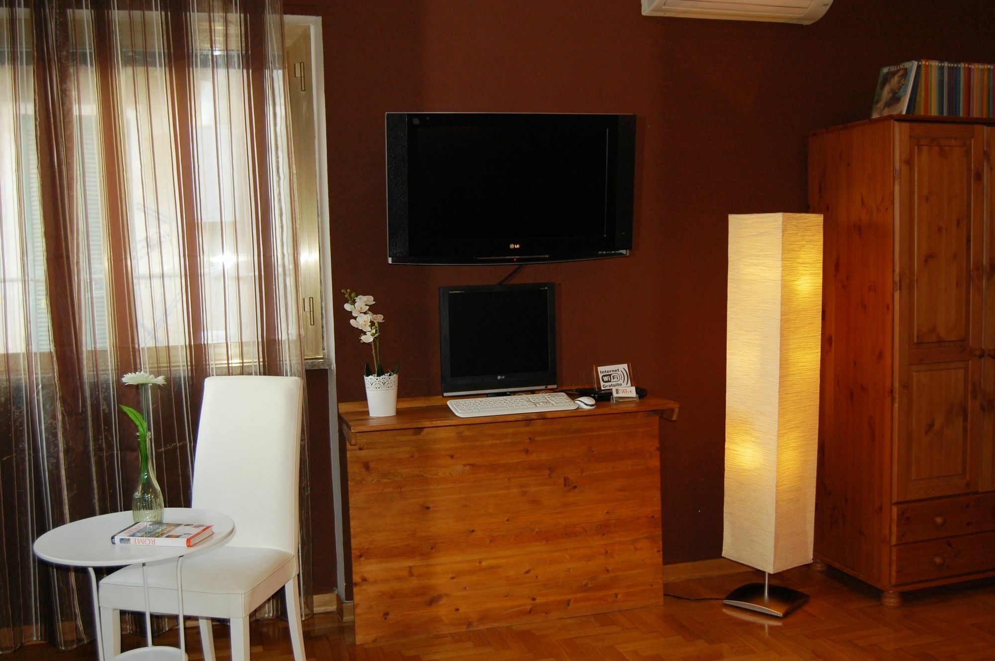Goodday Tor Vergata Bed & Breakfast 2*