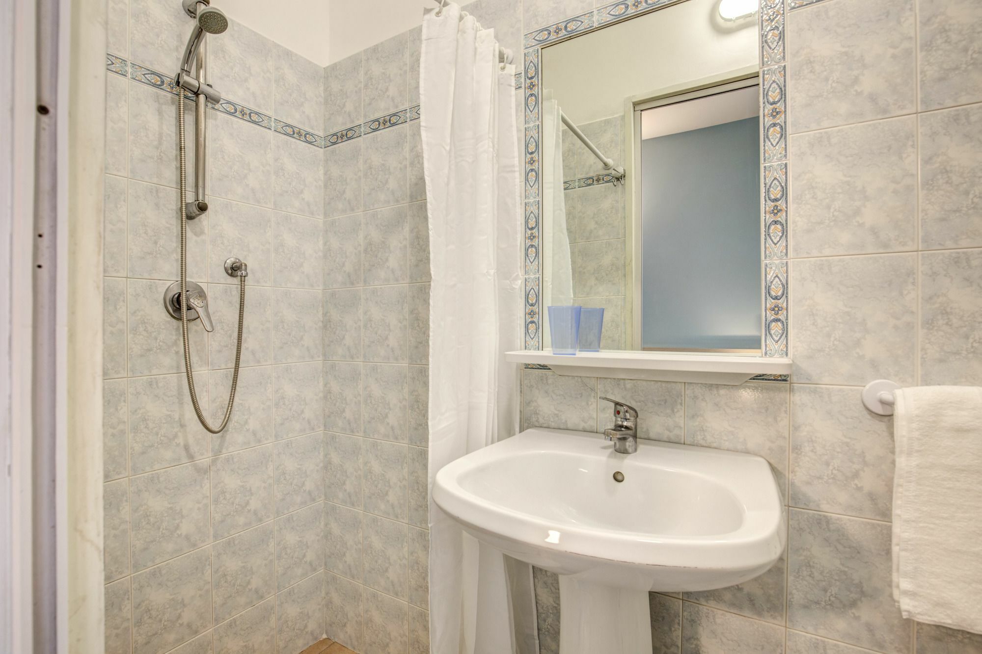 Nuova Monaco Hotel Rome