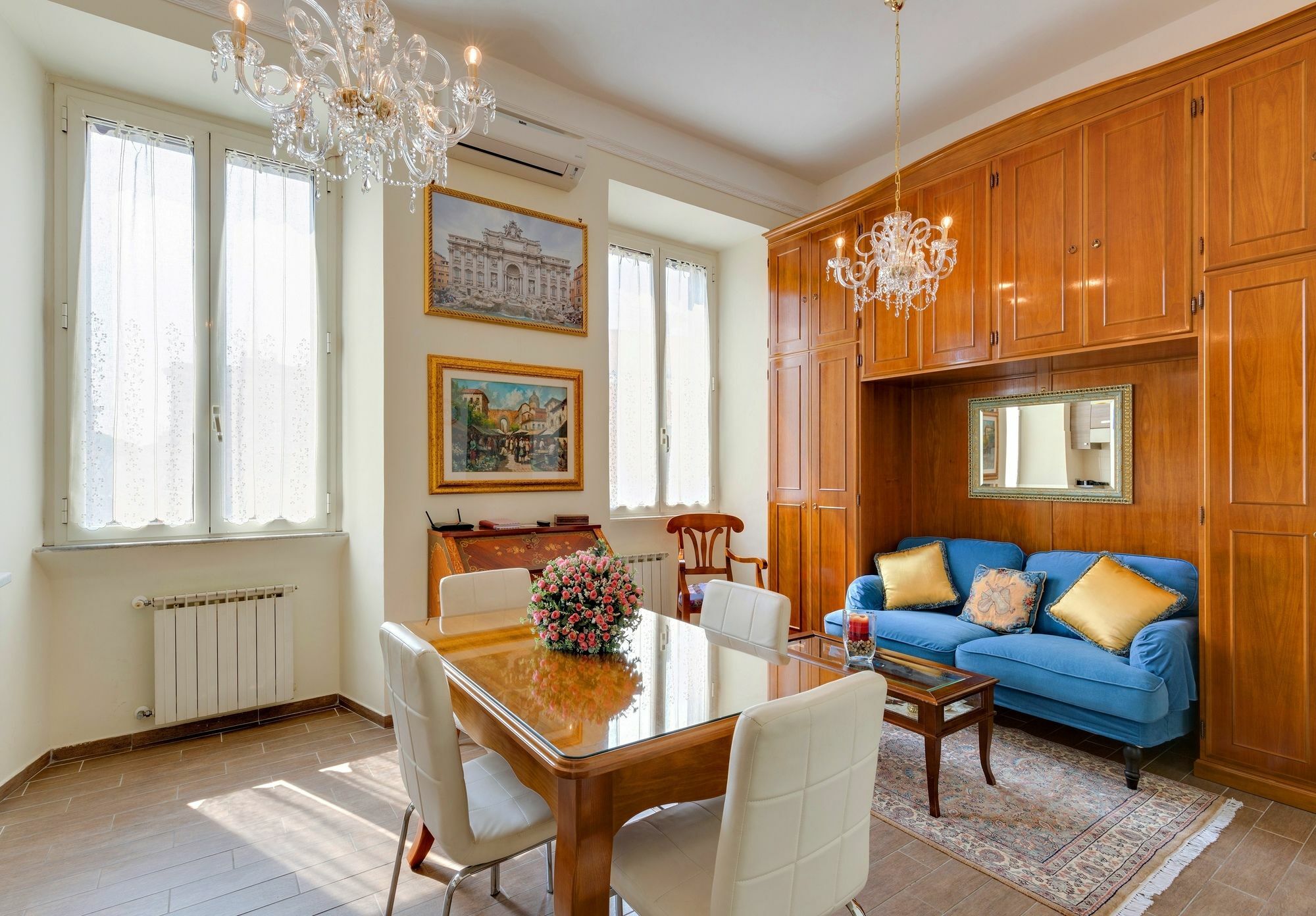 Dimora Luminosa Apartment *