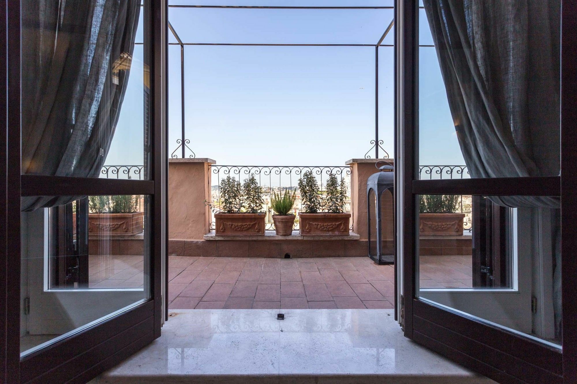 Guest house My Spanishsteps 2*