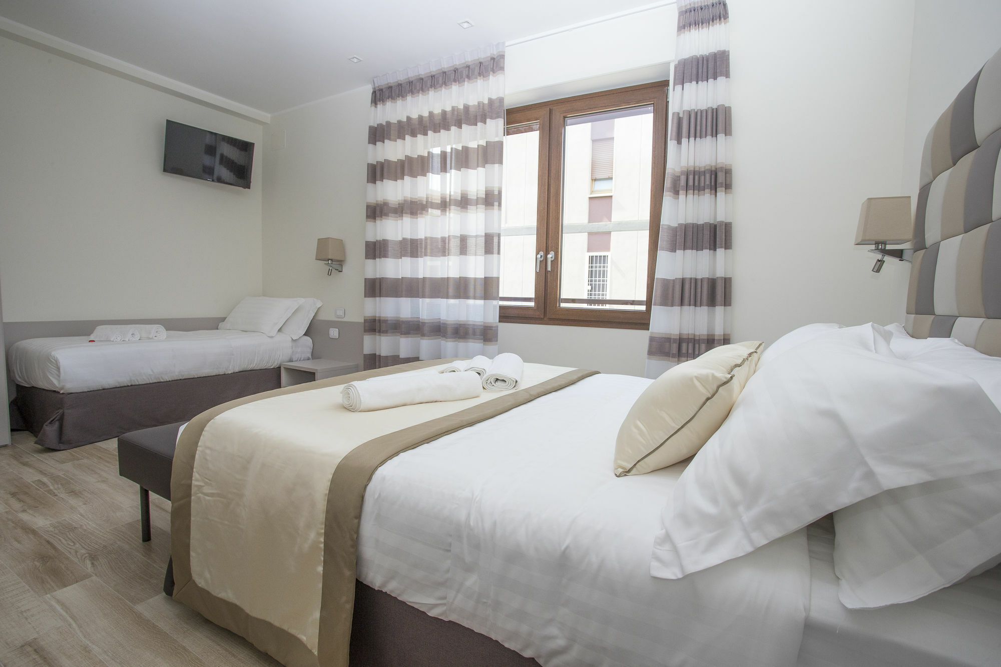 Leonardo Da Vinci Guest house Rome