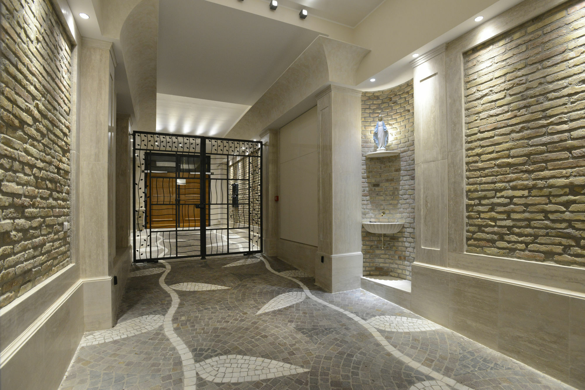 Morin 10 Apartment