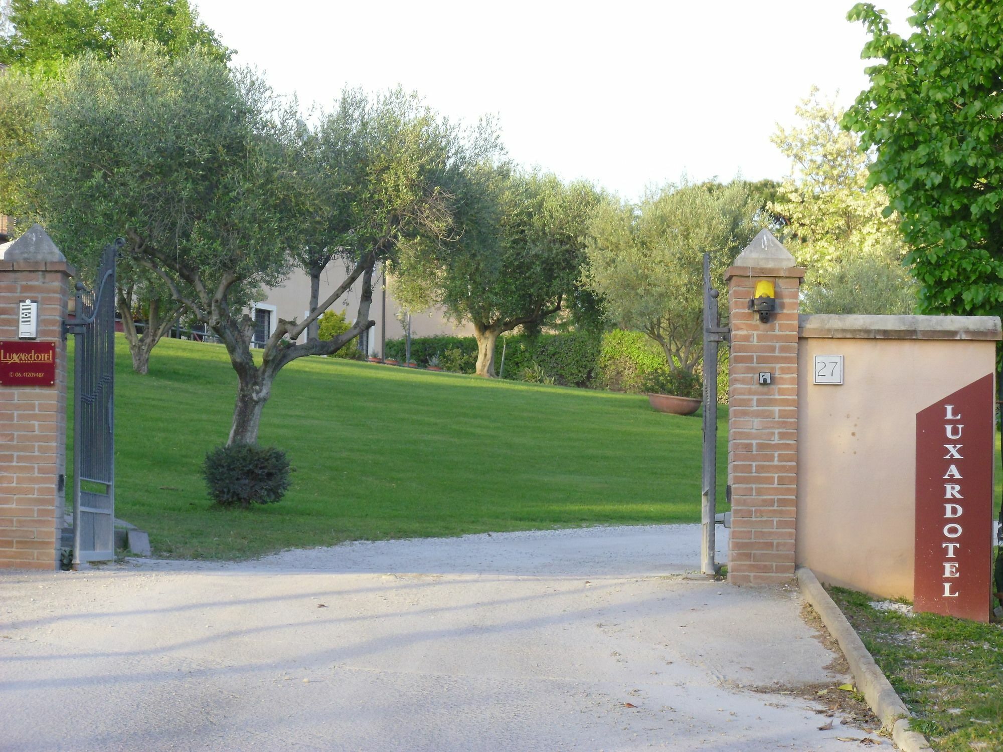 Guest house Luxardotel