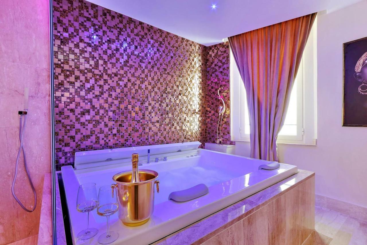 Spanish Diamond Luxury & Jacuzzi Guest house Rome