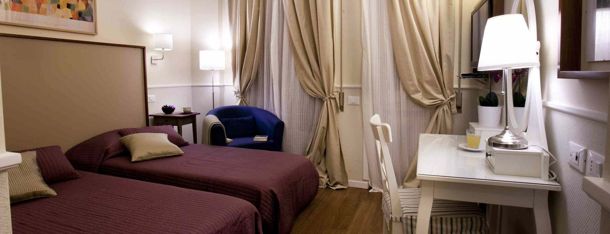 Colfelice Guest house 3*