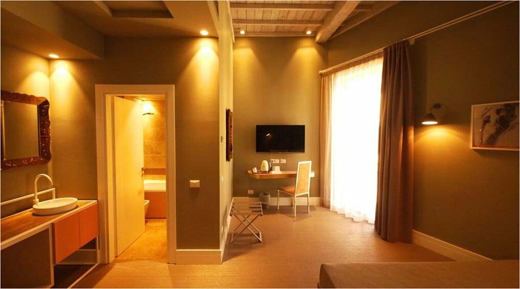 Accademia Hotel