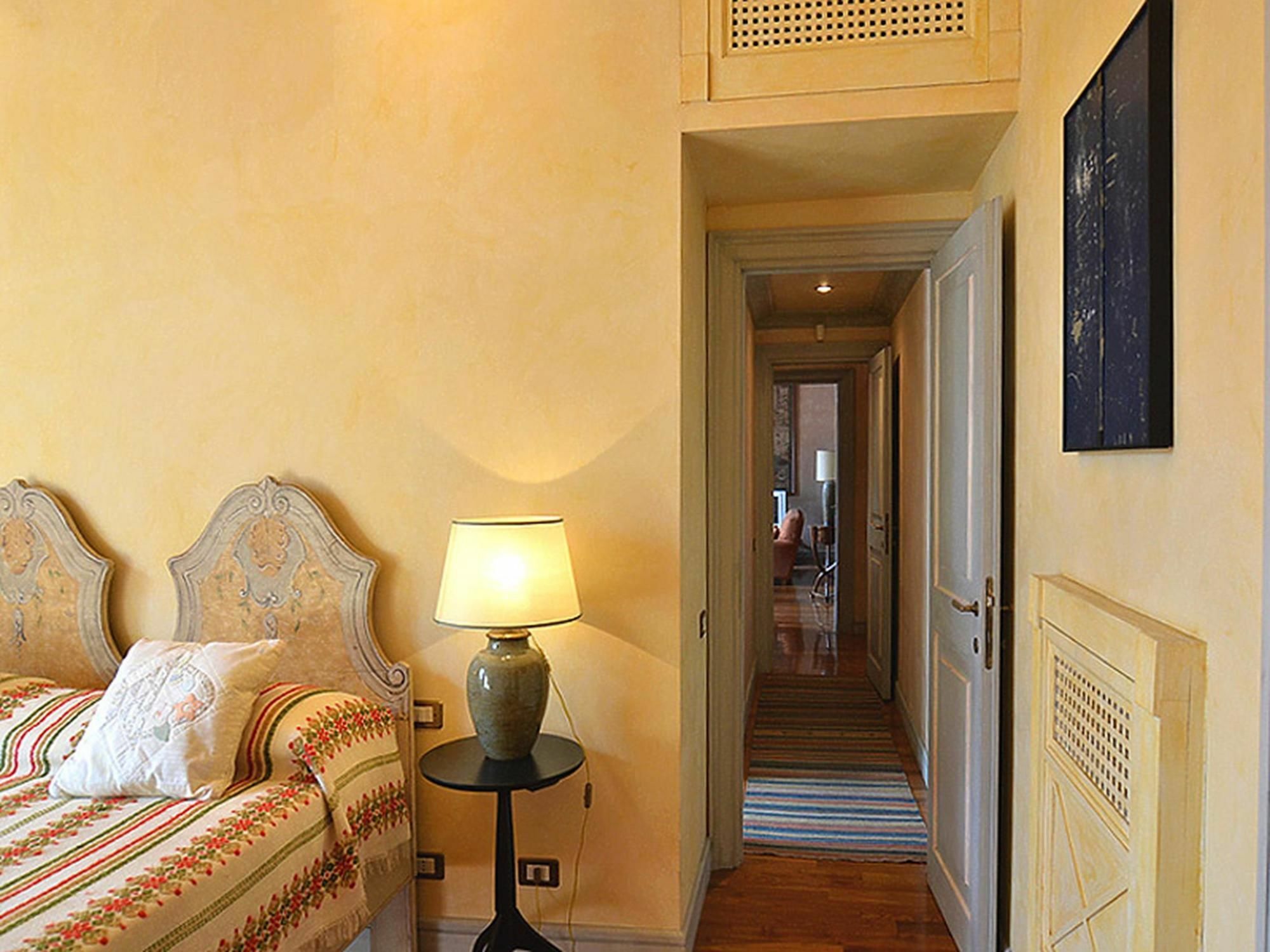 Piazza Di Spagna Golden Apartment *