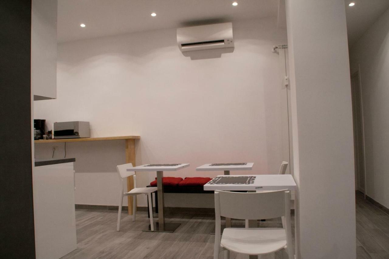 Bed & Breakfast Danoi In Trastevere Rome