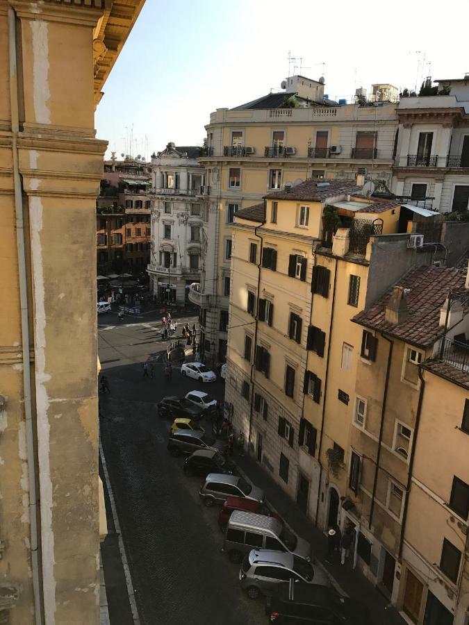 Appartamento Sweethome Crispi Roma