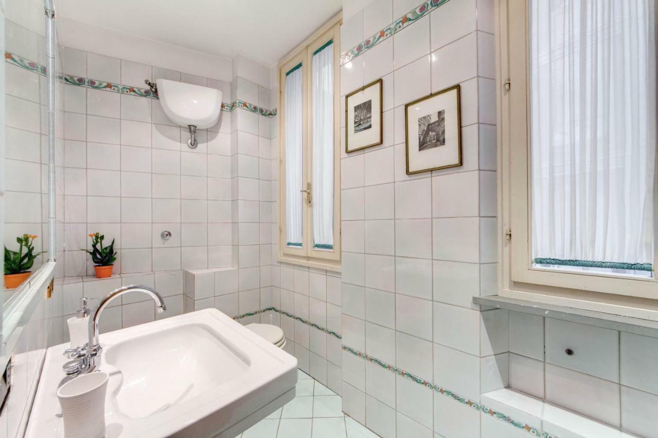 Lovely Flat By The Trevi Fountain Apartment