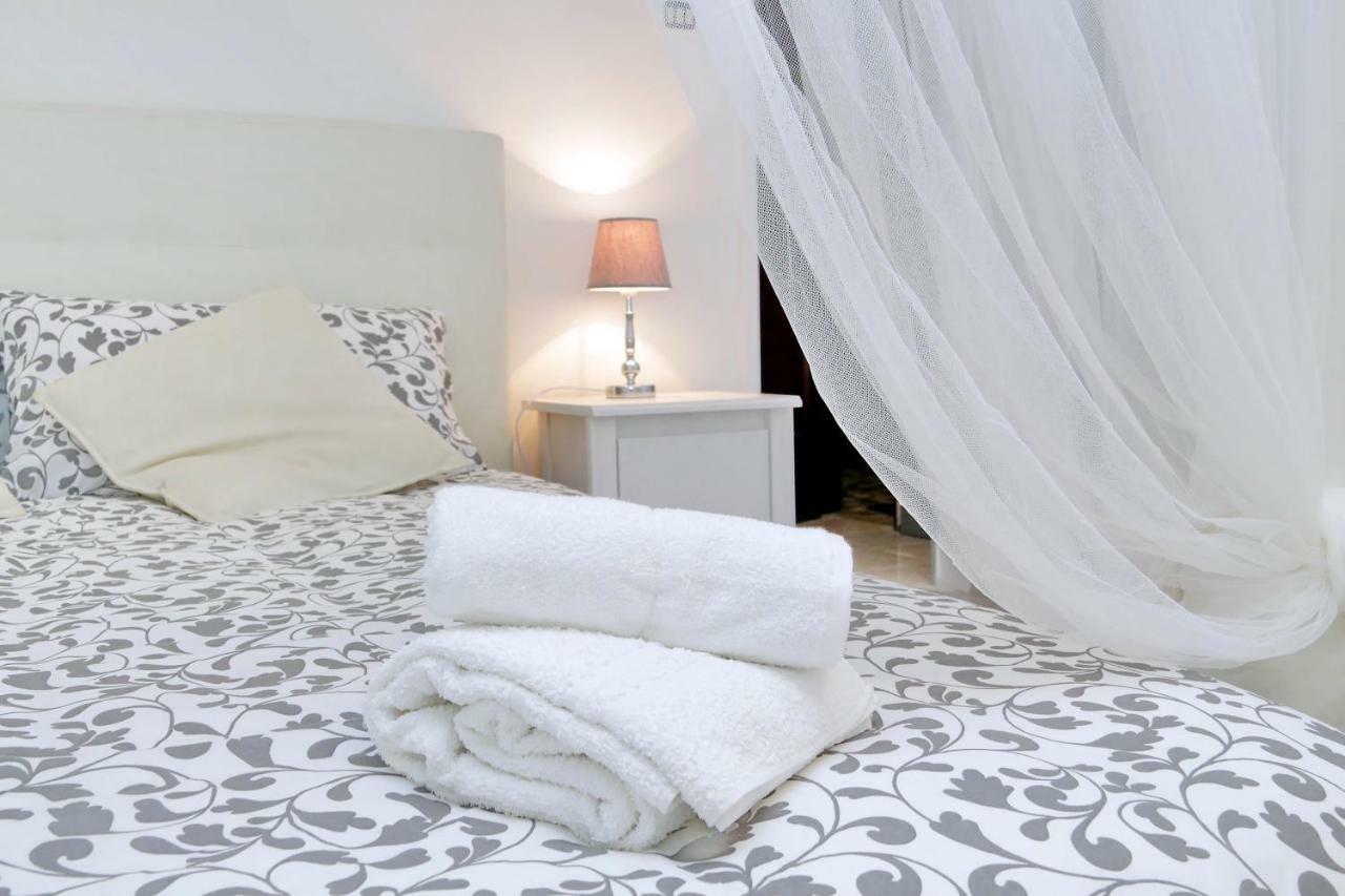 Apartment Bbhome Trastevere Station White Chic Rome