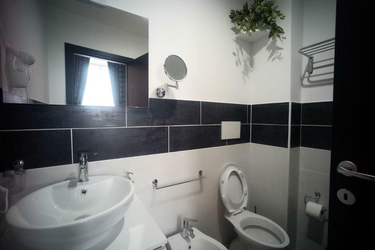 Fidelis Guest house 2*