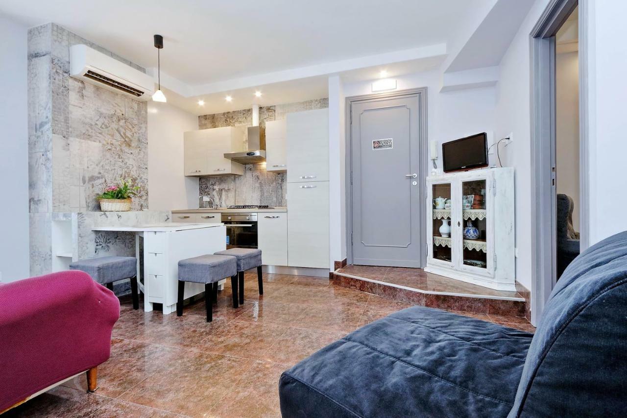 Apartment Pandosia Rome