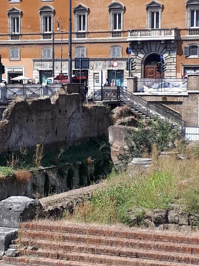 Portico D'ottavia *