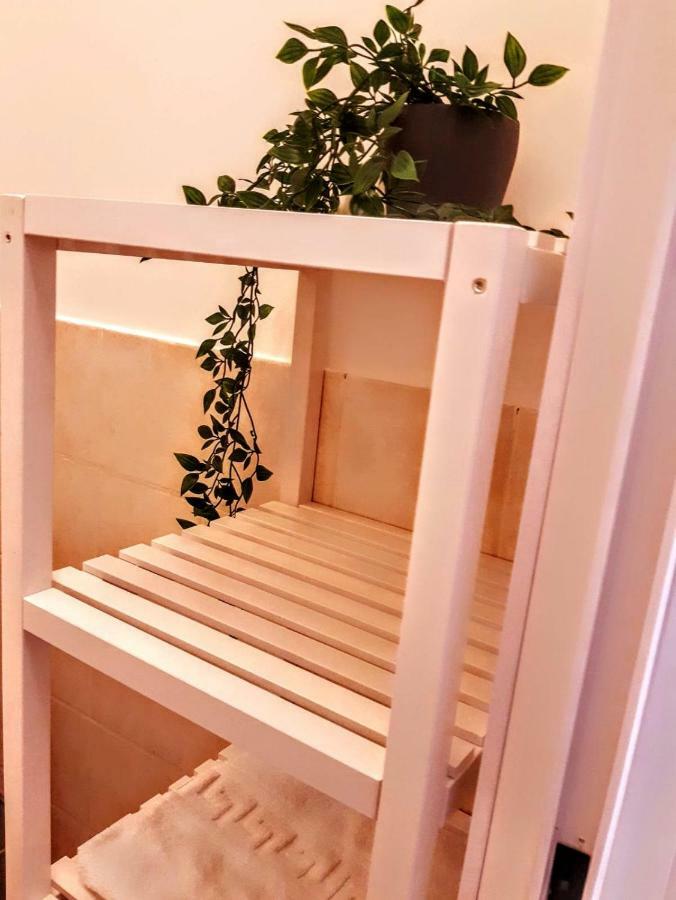 Homestay Sonny House Re Di Affittacamere Rome