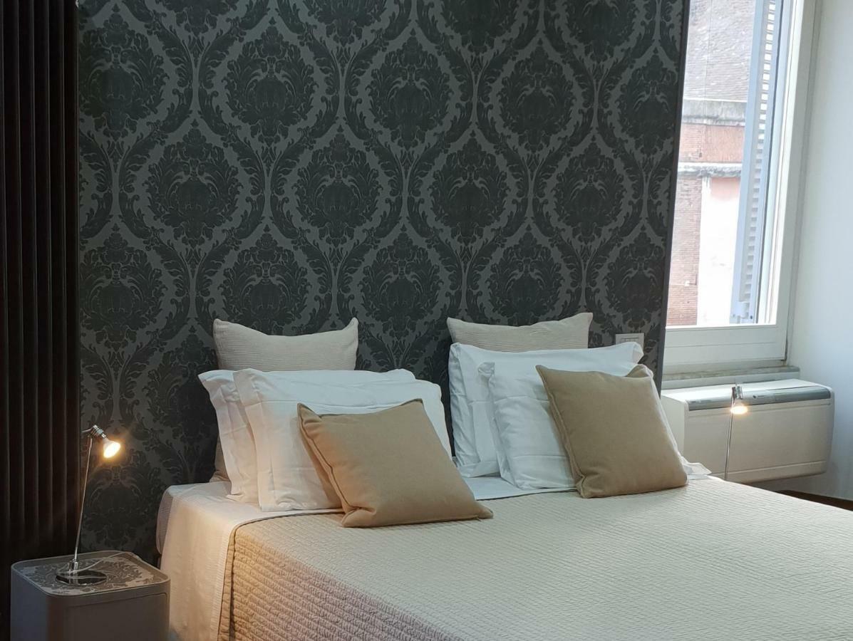 Apartment Porta Castello 10 *