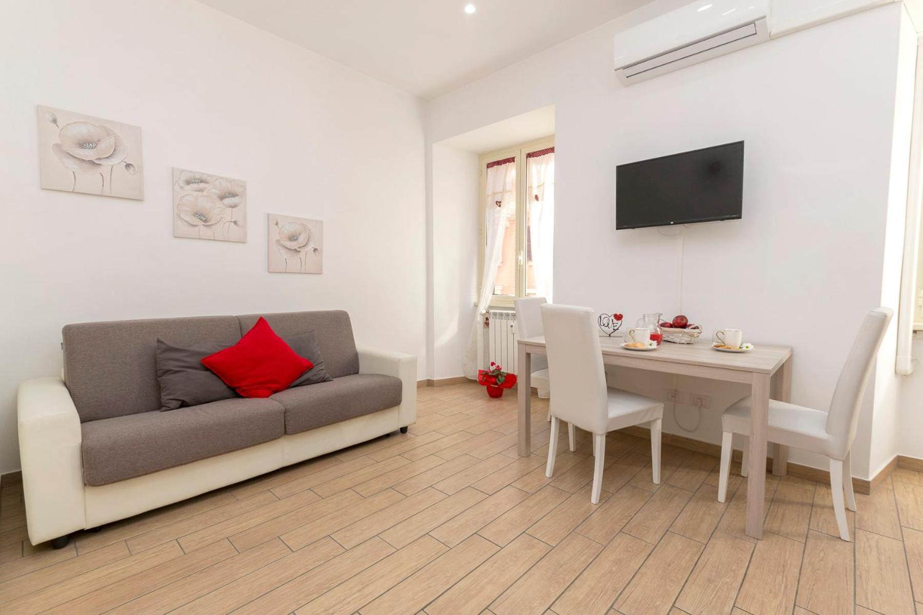 Vatican Domus Apartment