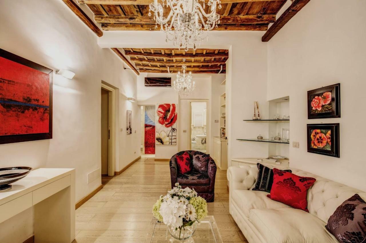 Portico D'ottavia Apartment