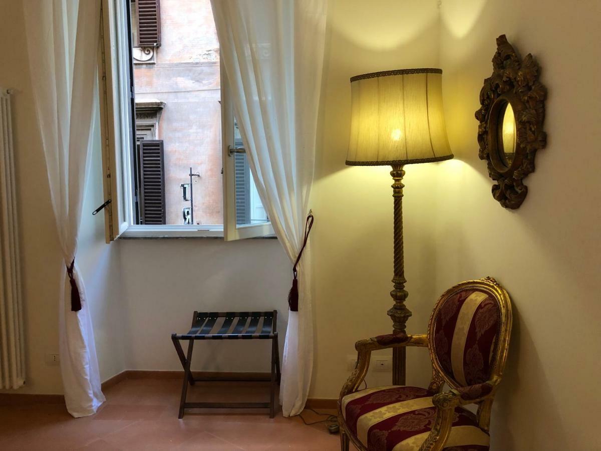Visione Via Sant’andrea Delle Fratte, 36 Roma