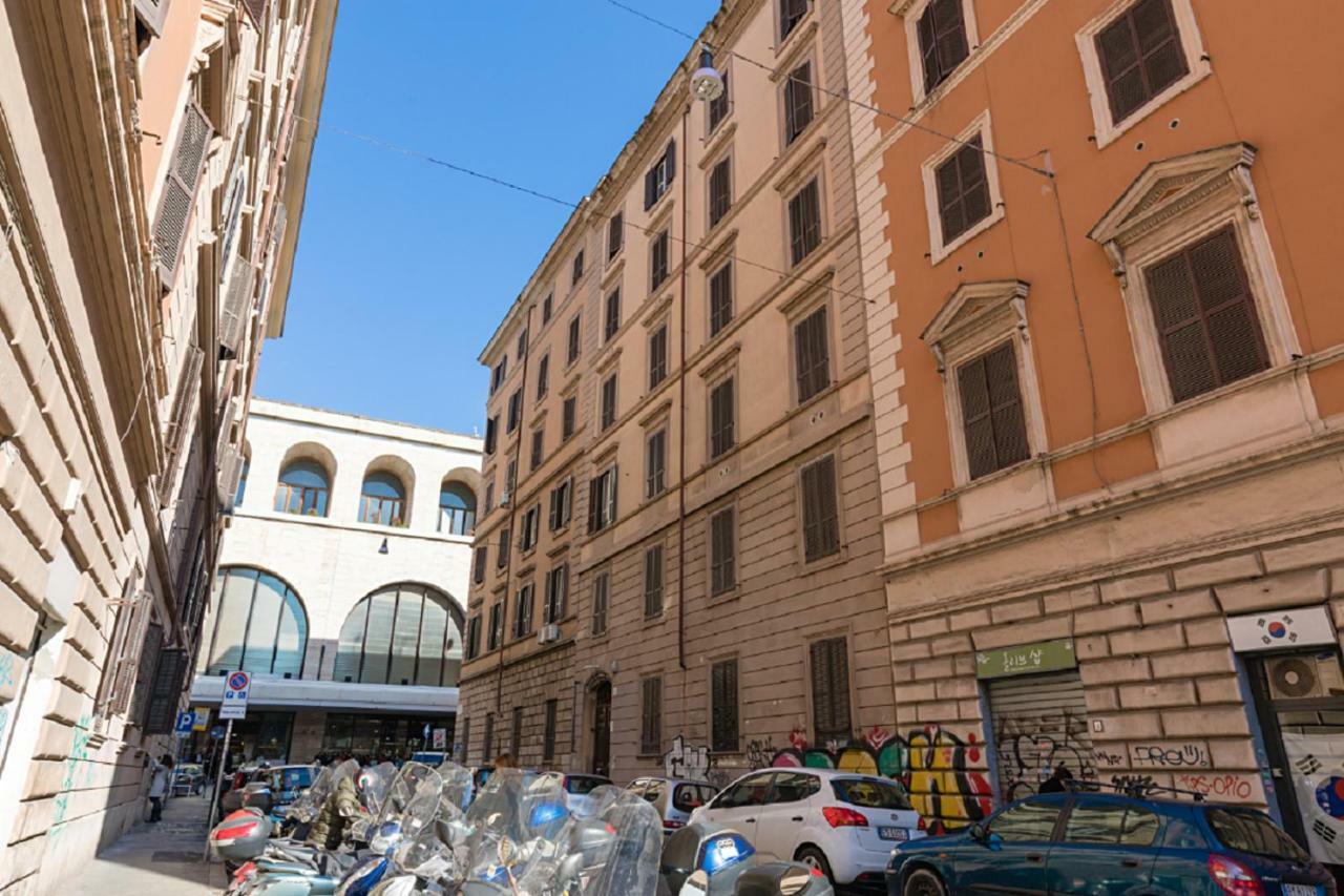 Enrico Affittacamere Roma
