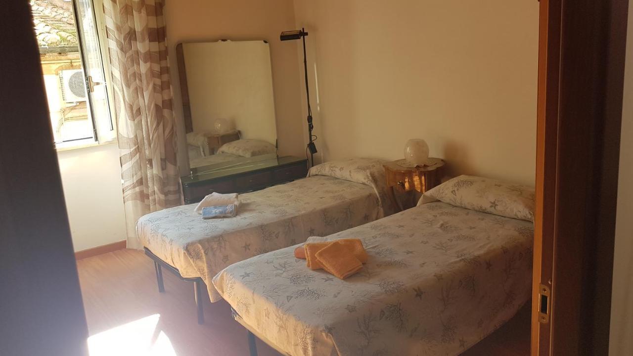 Casa Vacanze Yuli * Rome