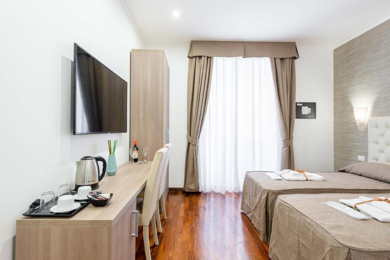Cheri Luxury * Rome