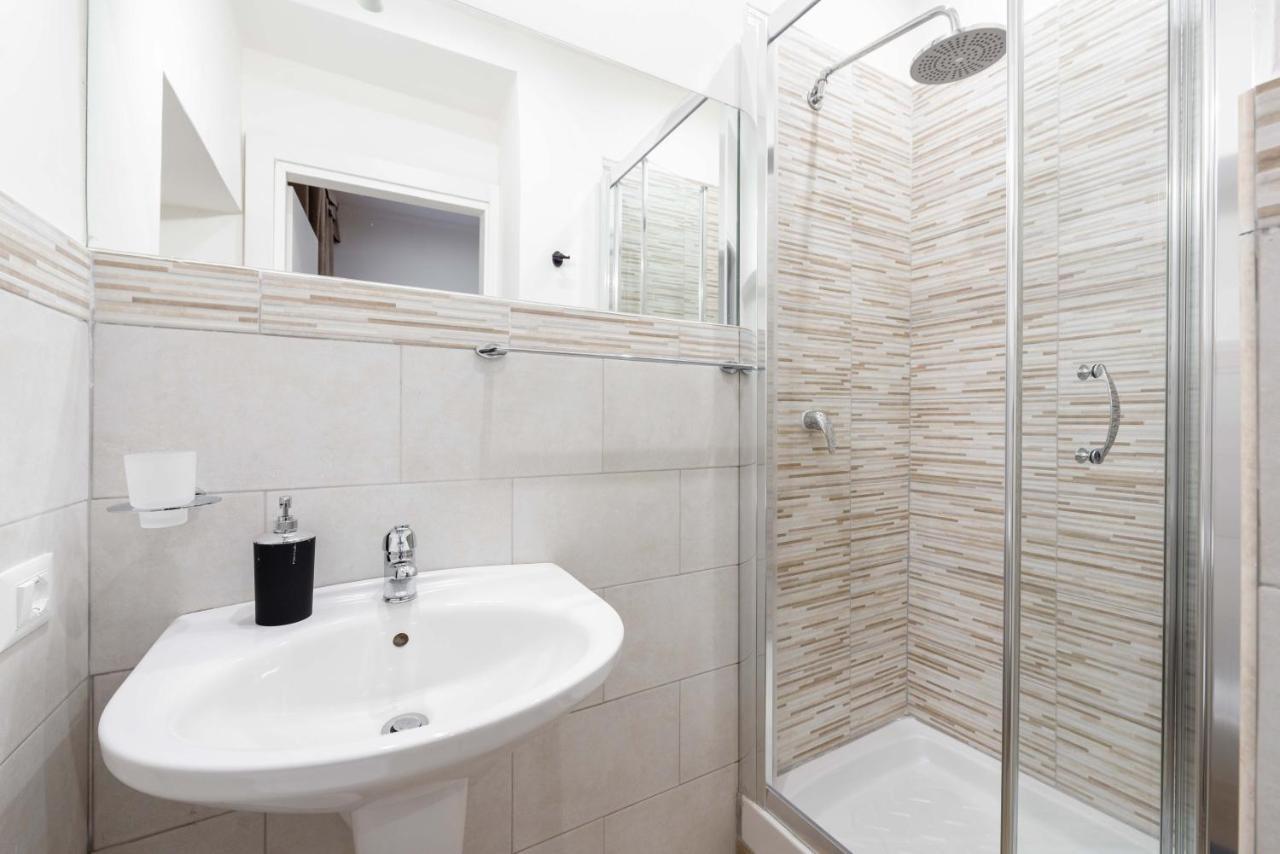 Cheri Luxury * Rome