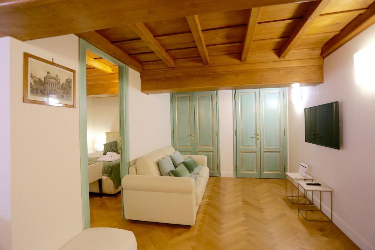 Maddalena 6 - Pantheon Apartment Rome