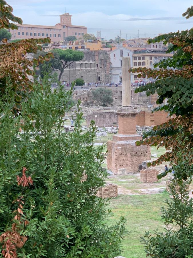 Apartment In 2 Rome