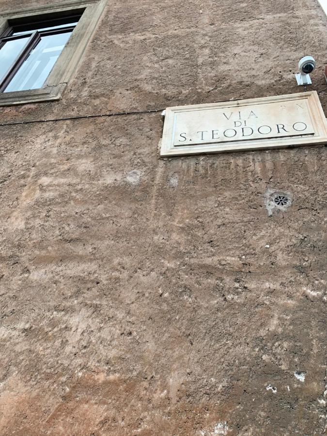 In 2 Rome