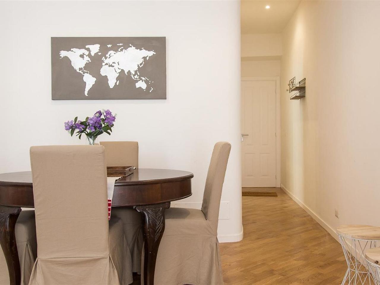 Apartment In Giulia Atmosphere