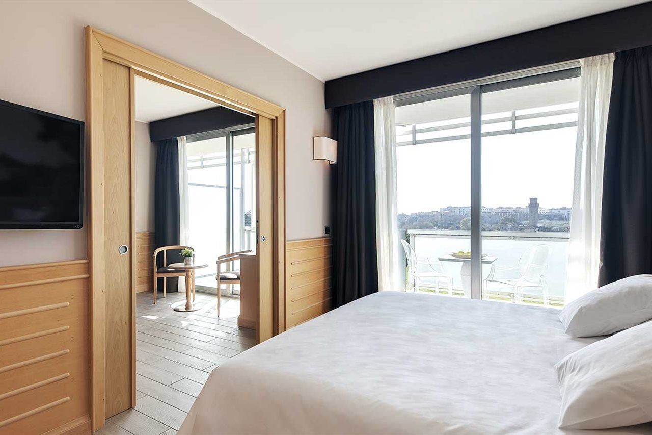 Hotel Occidental Aran Park