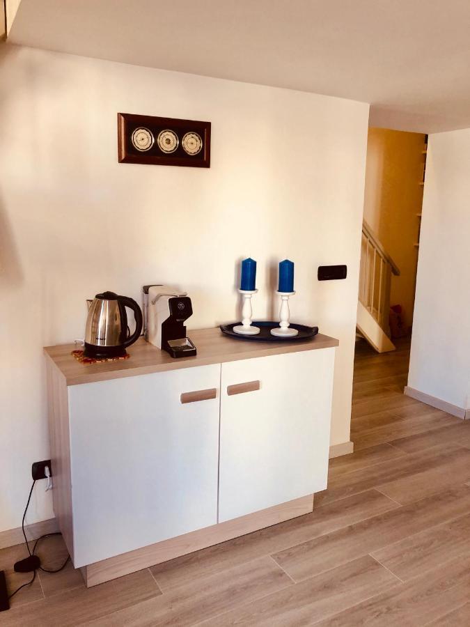 Heart Of Rome Vatican Deluxe New Apartment 1Gb Wifi Apartment
