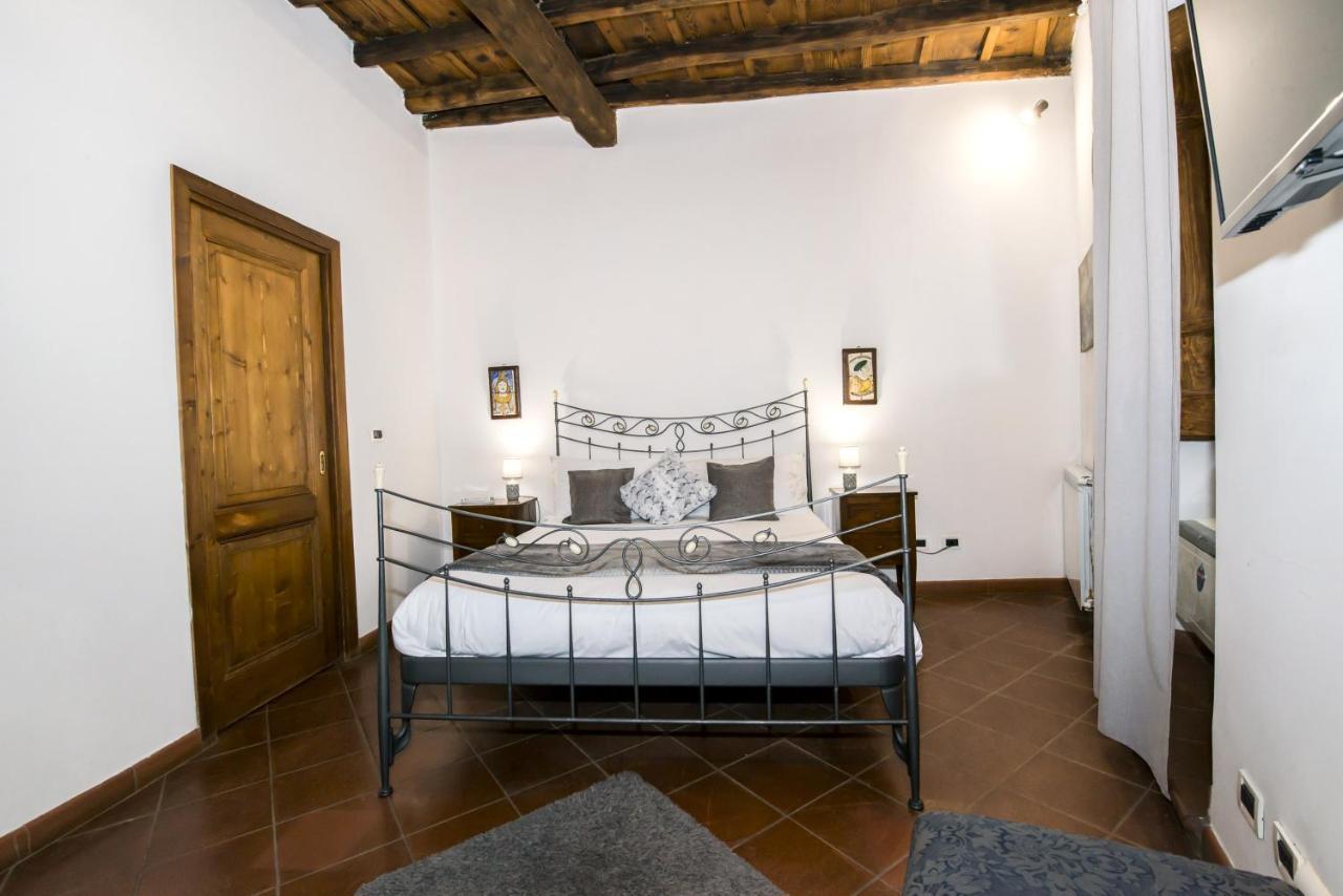 Residenze Romanae - Vicolo Dell'aquila * Rome