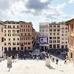 Condotti Dock Suite Rome