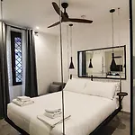 Romaresidence Trastevere Guesthouse