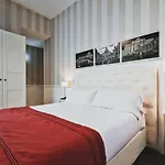 Star Vatican Rooms