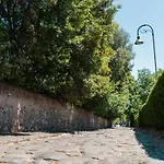 Domus Quiritum Villa