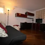 Attico con Jacuzzi, terrazzo e fibra