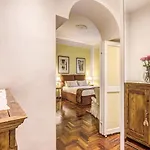 Pantheonview - Imperial Apartment