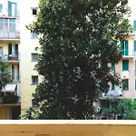 Arezzo Apartment, Metro Bologna E Bus Per La Sapienza, 4 Persone, Wifi
