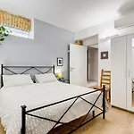 M&C San Pietro basement house