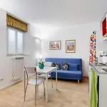 M&C San Pietro basement house
