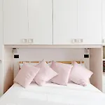 G&C House