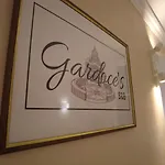 Gardoce\'S Guest House