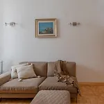 Giglio Quiet Apartment At Campo Dei Fiori